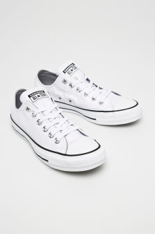 Answear - Kod promocyjny na tenisówki Converse