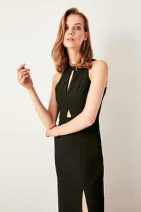 Trendyol - Yırtmaçlı Siyah  Abiye  Elbise İndirimi