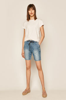 Answear - Medicine - Szorty Damskie w promocji